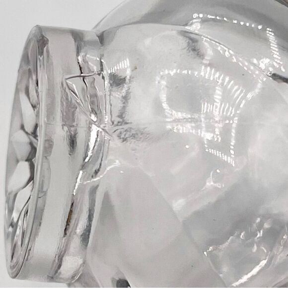 Vintage Swirl Clear Pressed Glass Chrome Metal Salt Pepper Shakers - Picture 12 of 12